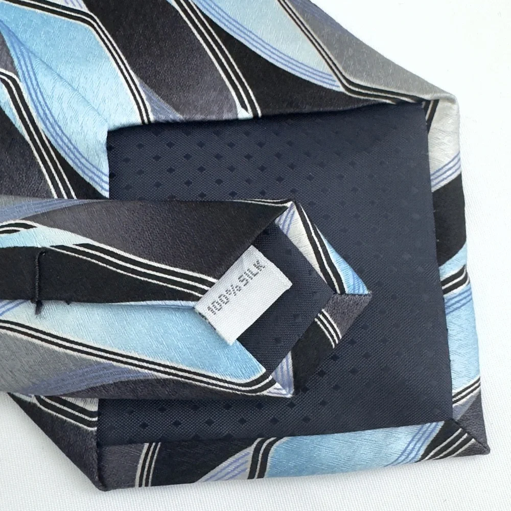 Pierre Cardin Blue Gray Silk Tie